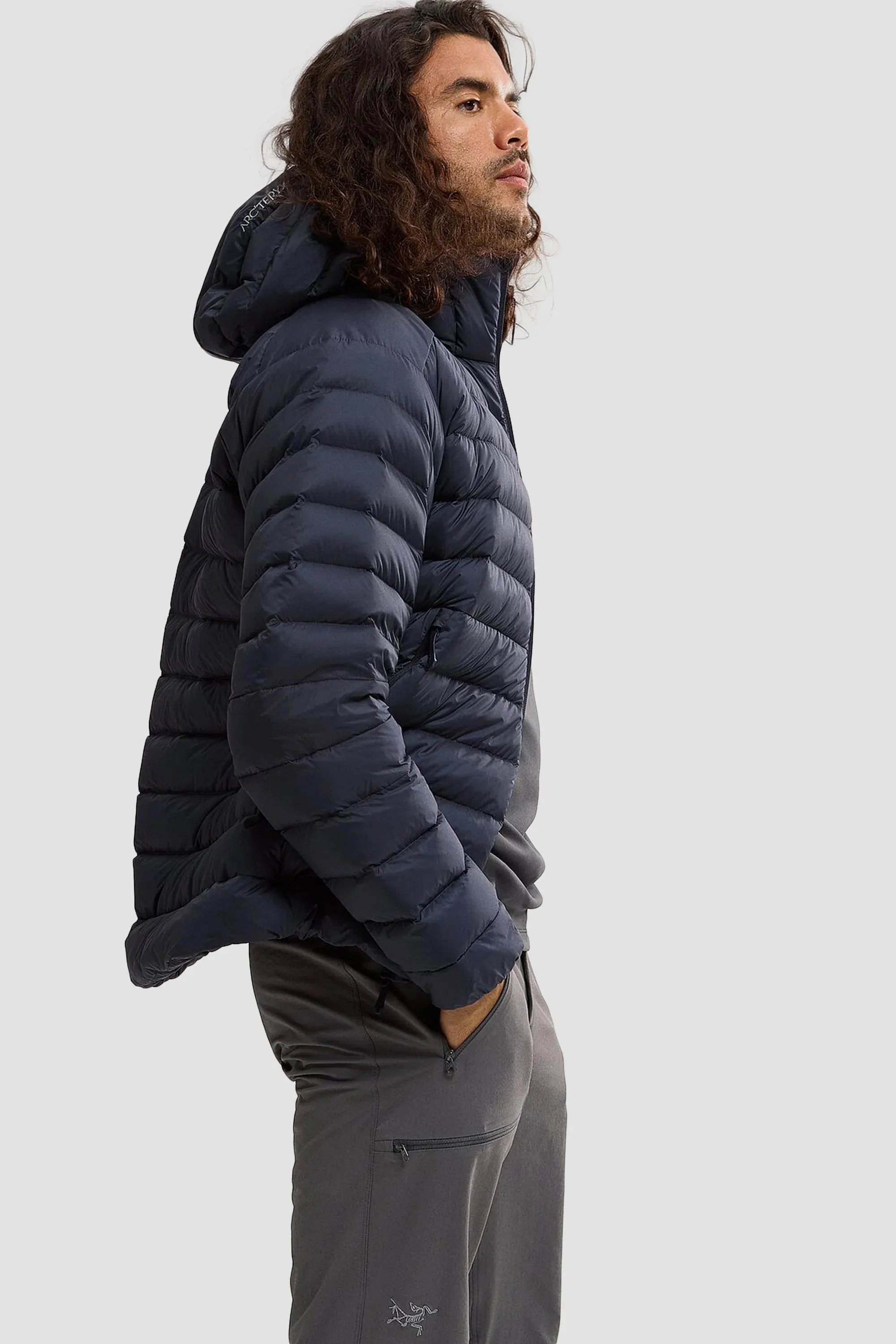 Arc'teryx Men's Cerium Hoody in Black Sapphire