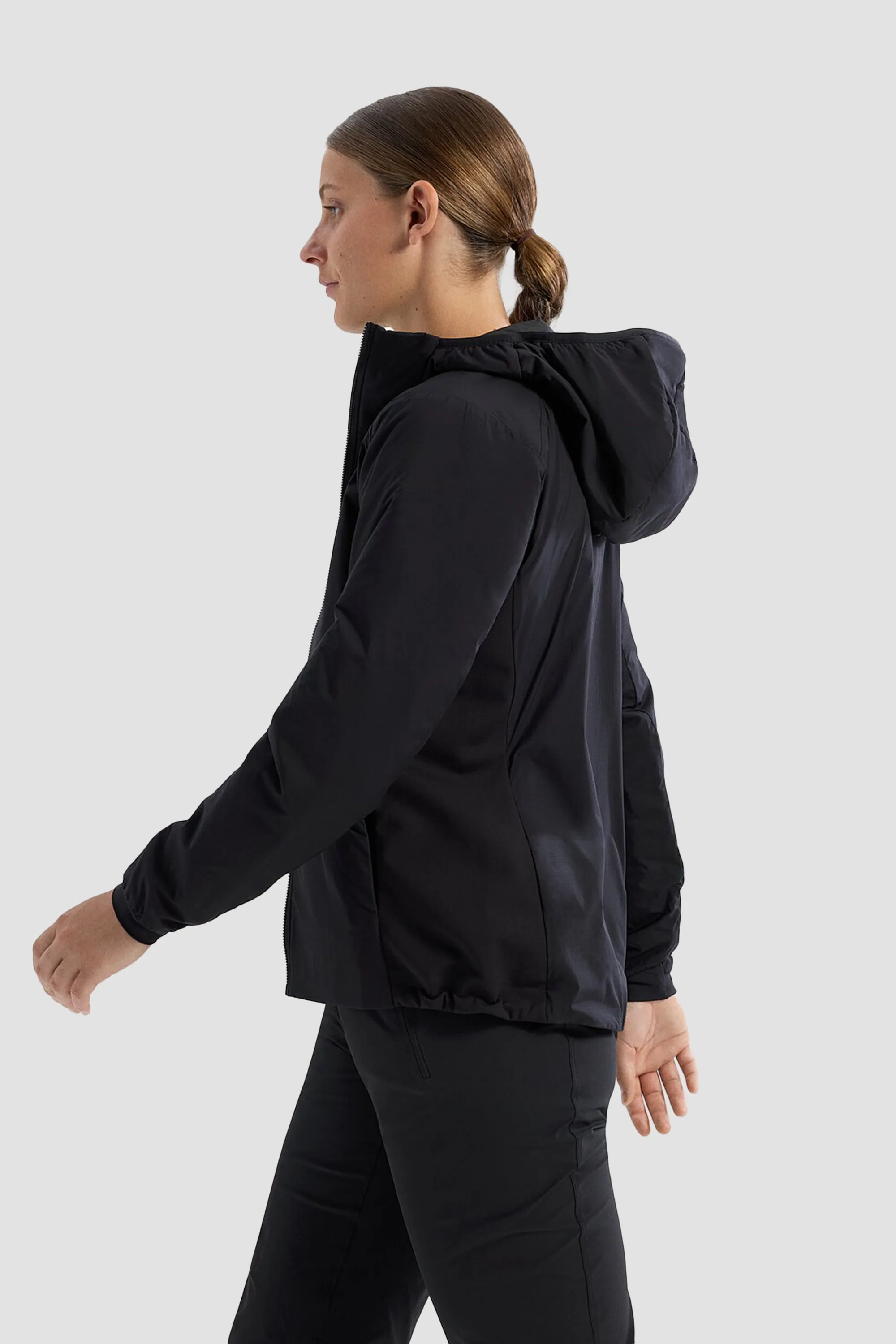 Arc'teryx Women's Atom Hoody in Black