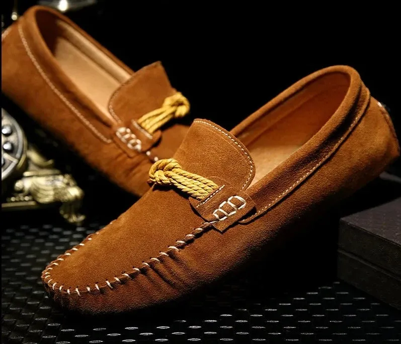 Design High Quality Suede Loafers Slip on Moccasins Comfortable Breathable Lightweight Handmade Driving Shoes for Men