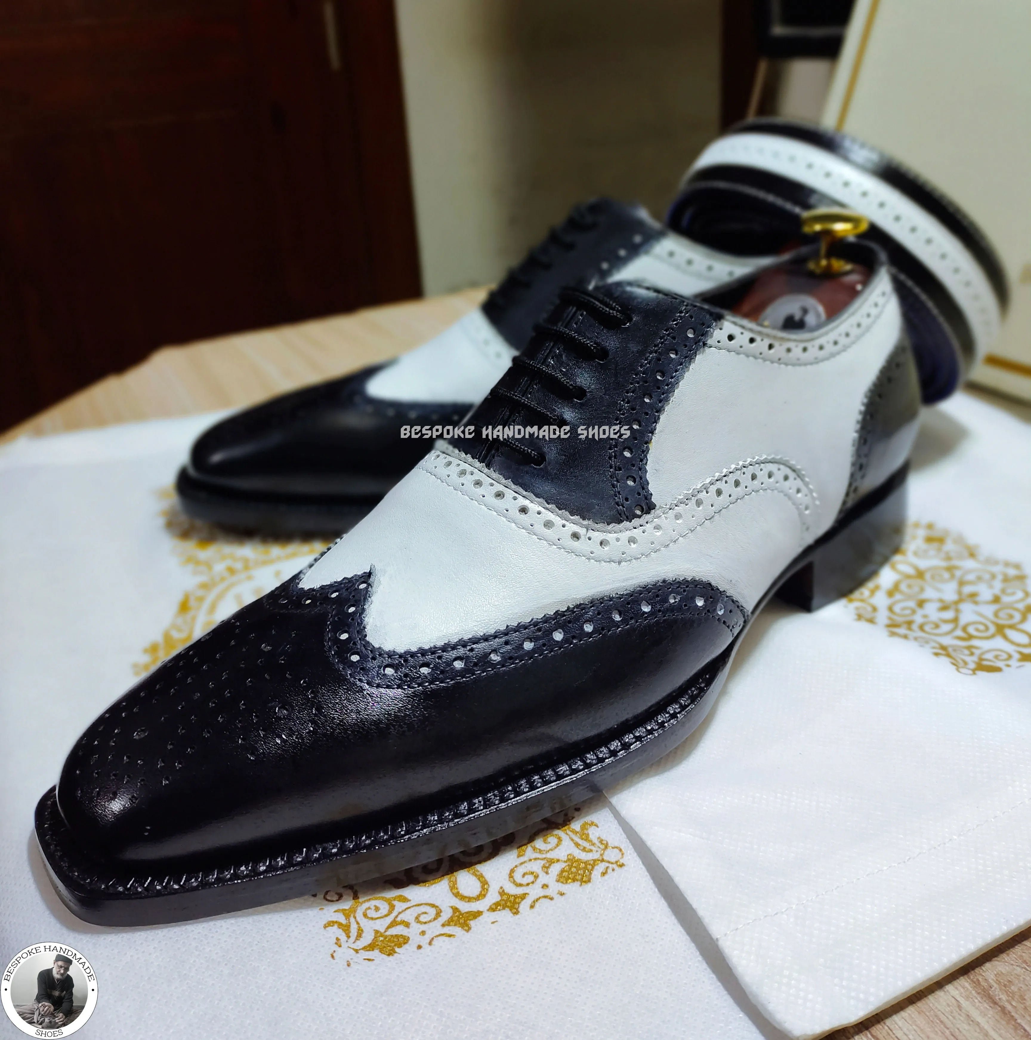 Men's Handmade Leather Shoes, Two Tone Pure White & Black Leather Wingtip Oxford Lace up Dress/Formal Shoe