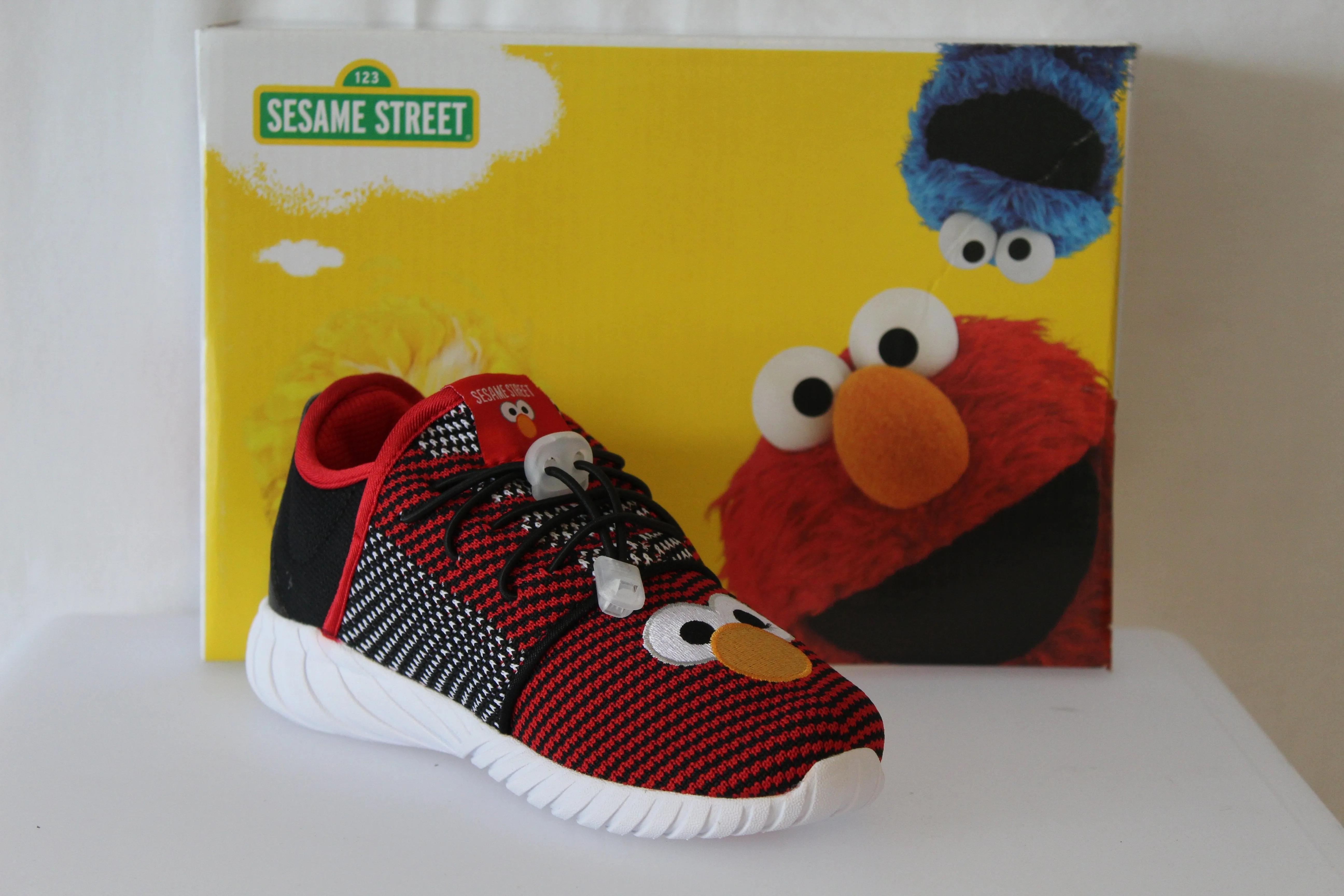 Sesame Street Boy Elmo Sneakers, Red