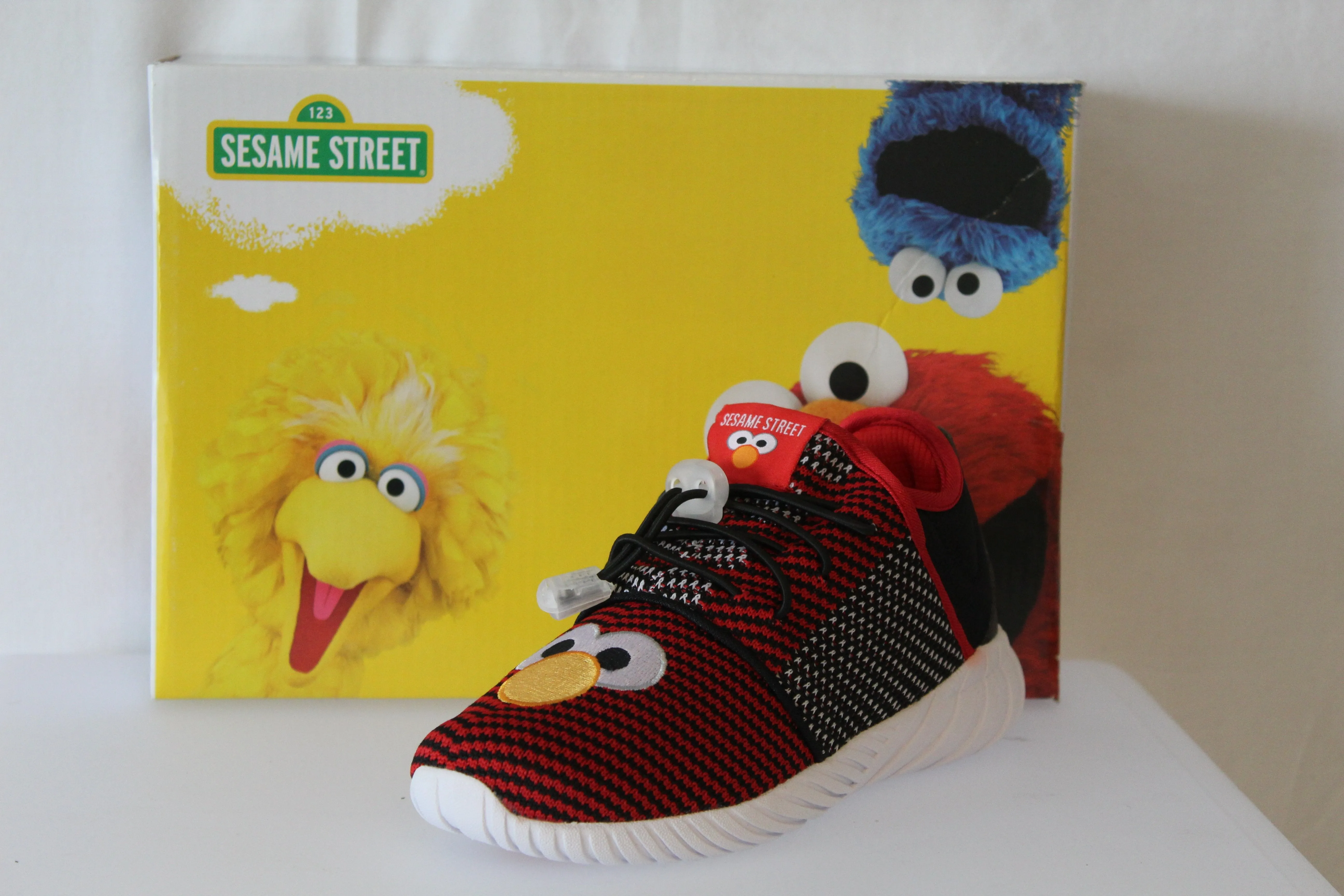 Sesame Street Boy Elmo Sneakers, Red