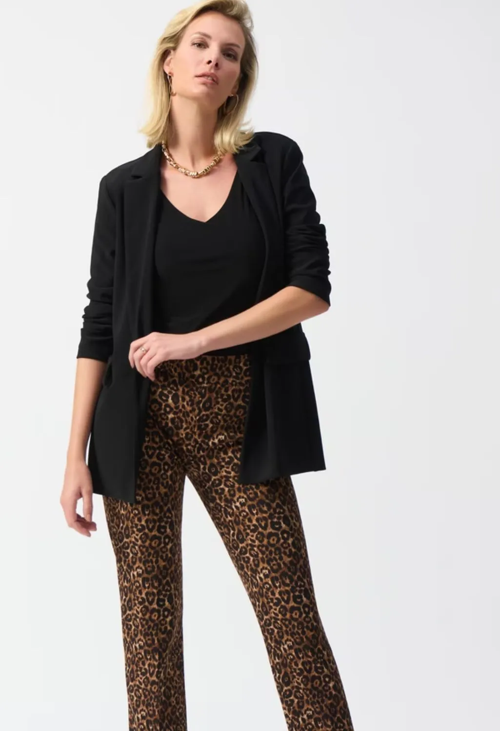 Slim Cropped Trousers For Casual Style